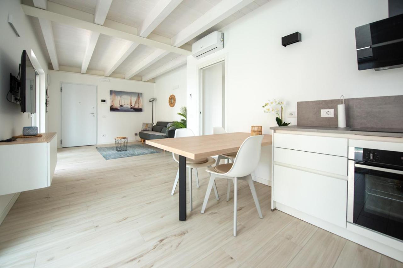 Lake Dream Apartment With Pool In Bardolino Exteriér fotografie