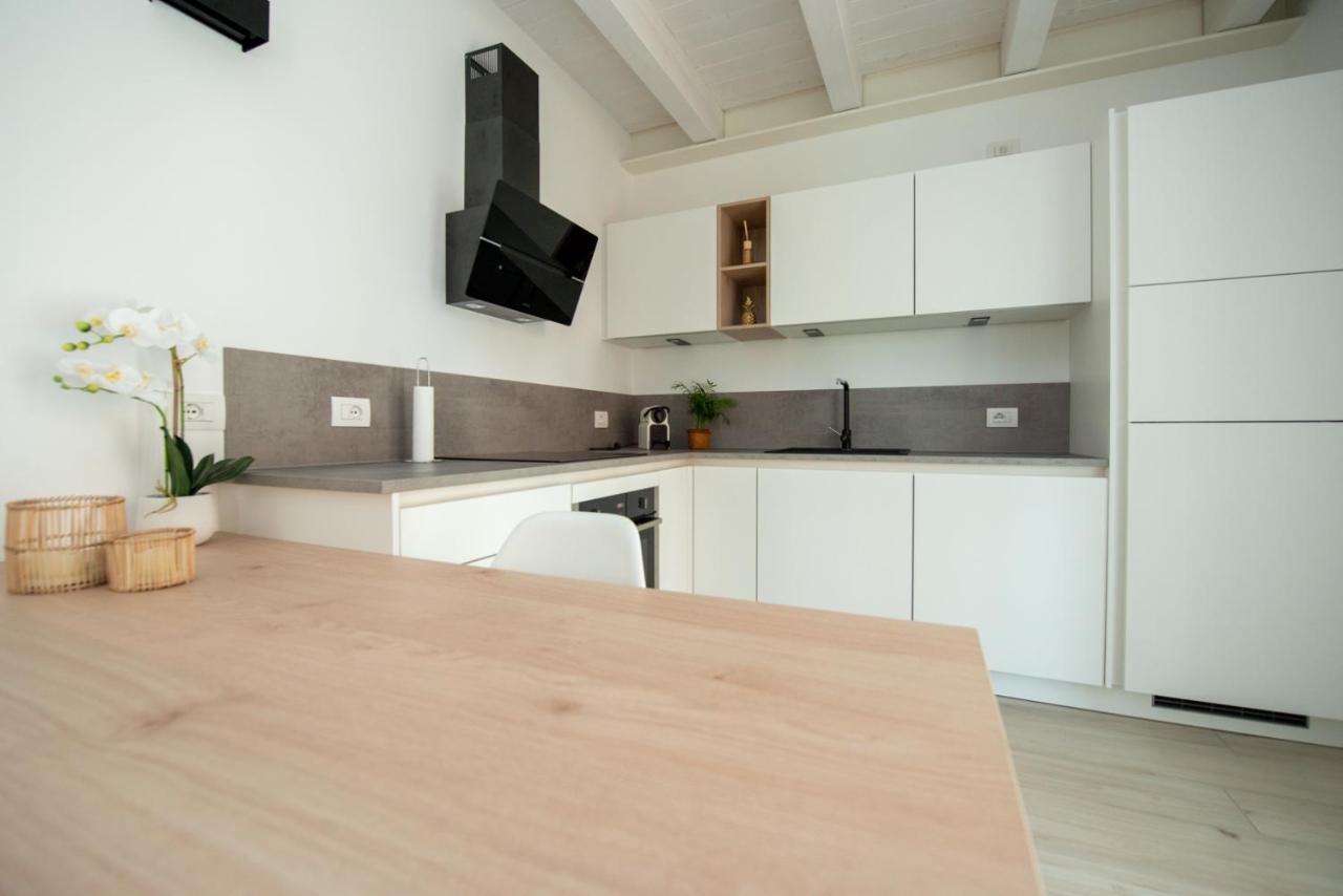 Lake Dream Apartment With Pool In Bardolino Exteriér fotografie