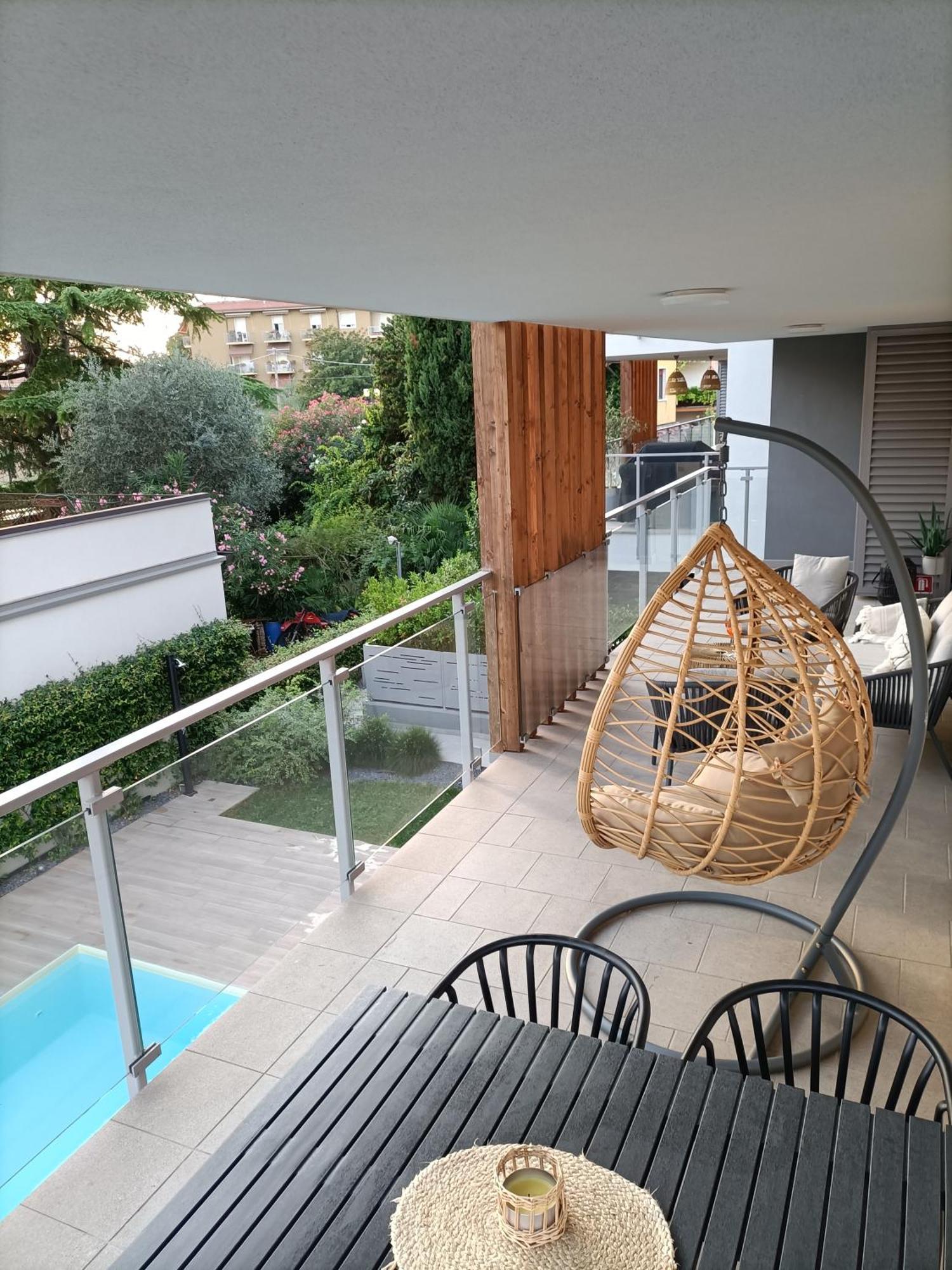 Lake Dream Apartment With Pool In Bardolino Exteriér fotografie