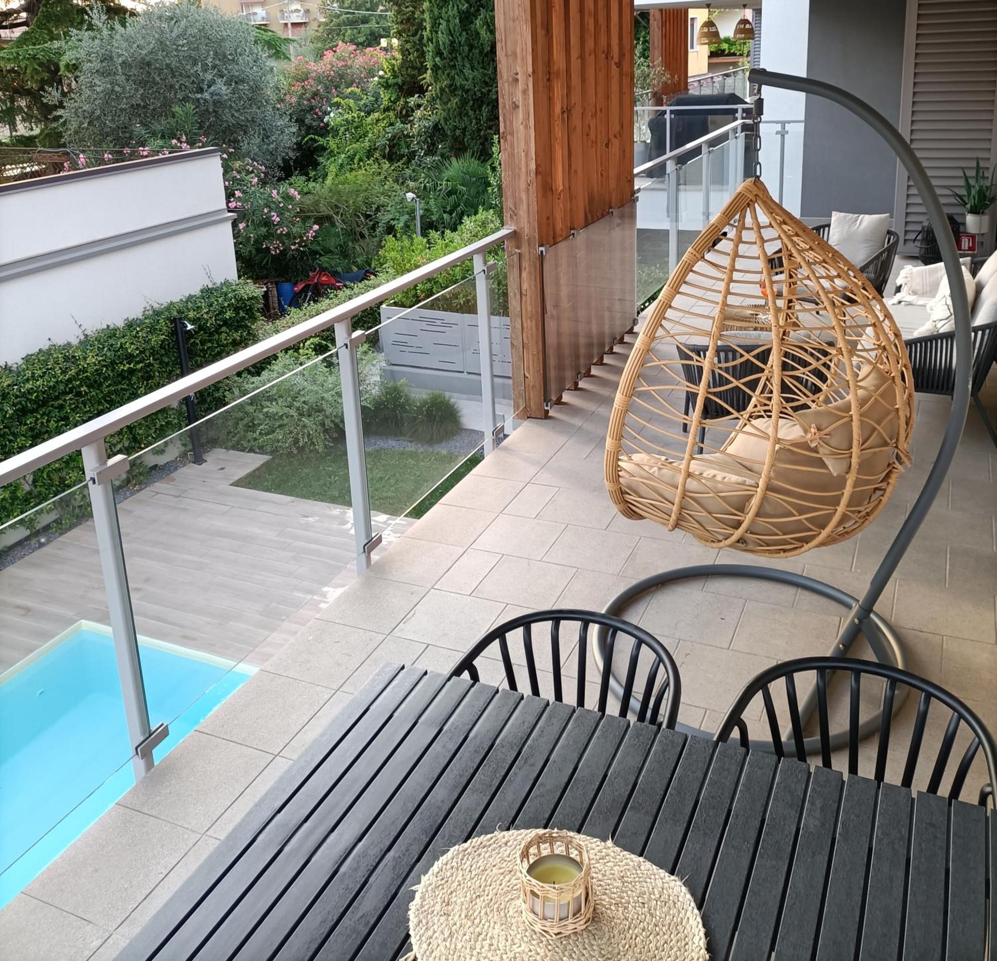 Lake Dream Apartment With Pool In Bardolino Exteriér fotografie
